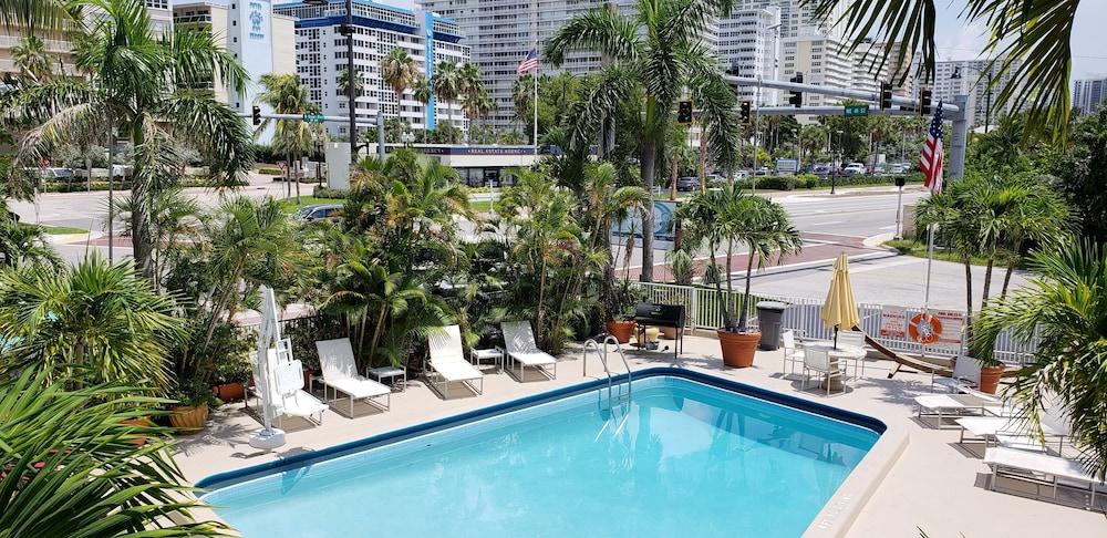 Ocean Mile Hotel 포트 로더데일 외부 사진